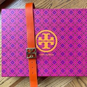 Authentic Tory Burch Reversible Logo Belt
